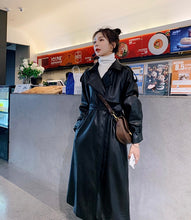 画像をギャラリービューアに読み込む, 「完全受注販売」スマートなレザーロングコート
